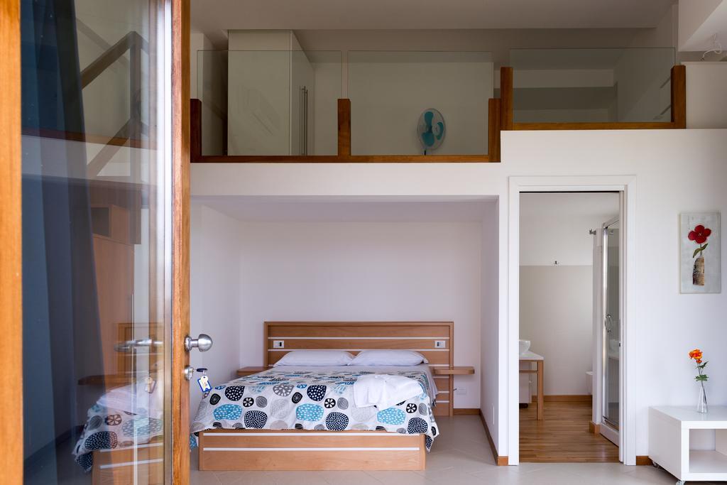 Lalena'S Garden Hotel Portopalo Di Capo Passero Ngoại thất bức ảnh