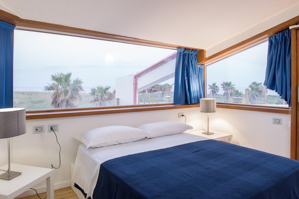 Lalena'S Garden Hotel Portopalo Di Capo Passero Ngoại thất bức ảnh