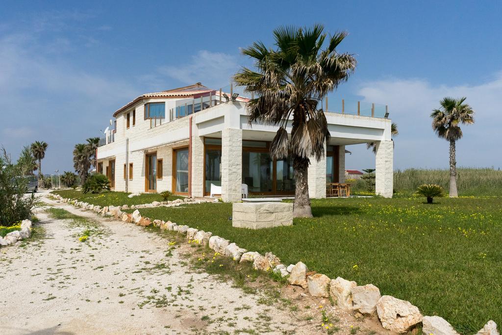 Lalena'S Garden Hotel Portopalo Di Capo Passero Ngoại thất bức ảnh