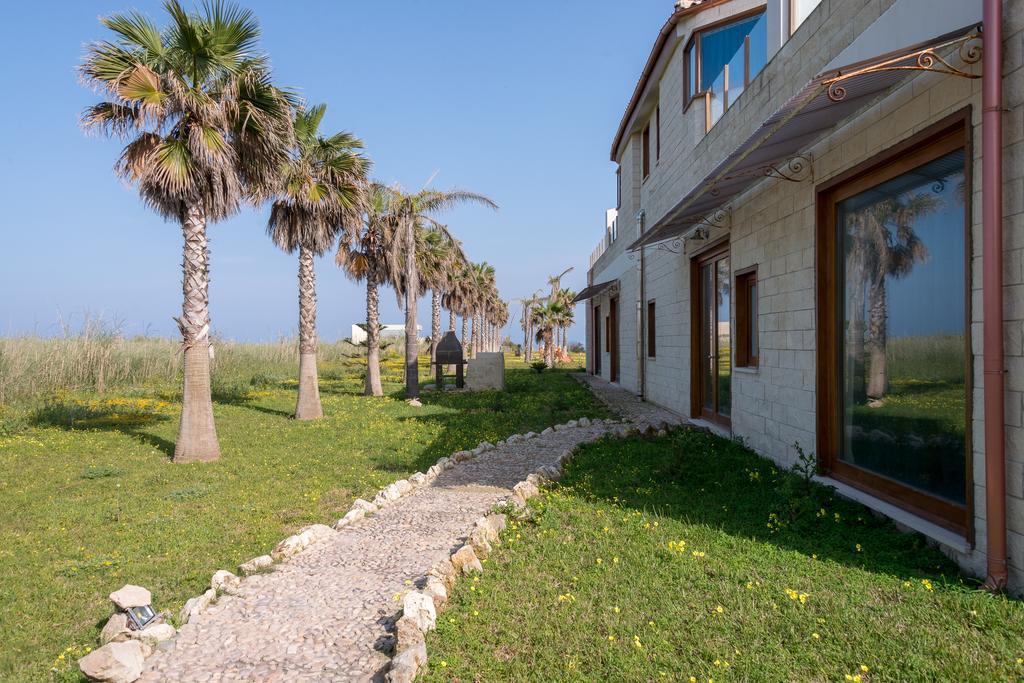 Lalena'S Garden Hotel Portopalo Di Capo Passero Ngoại thất bức ảnh