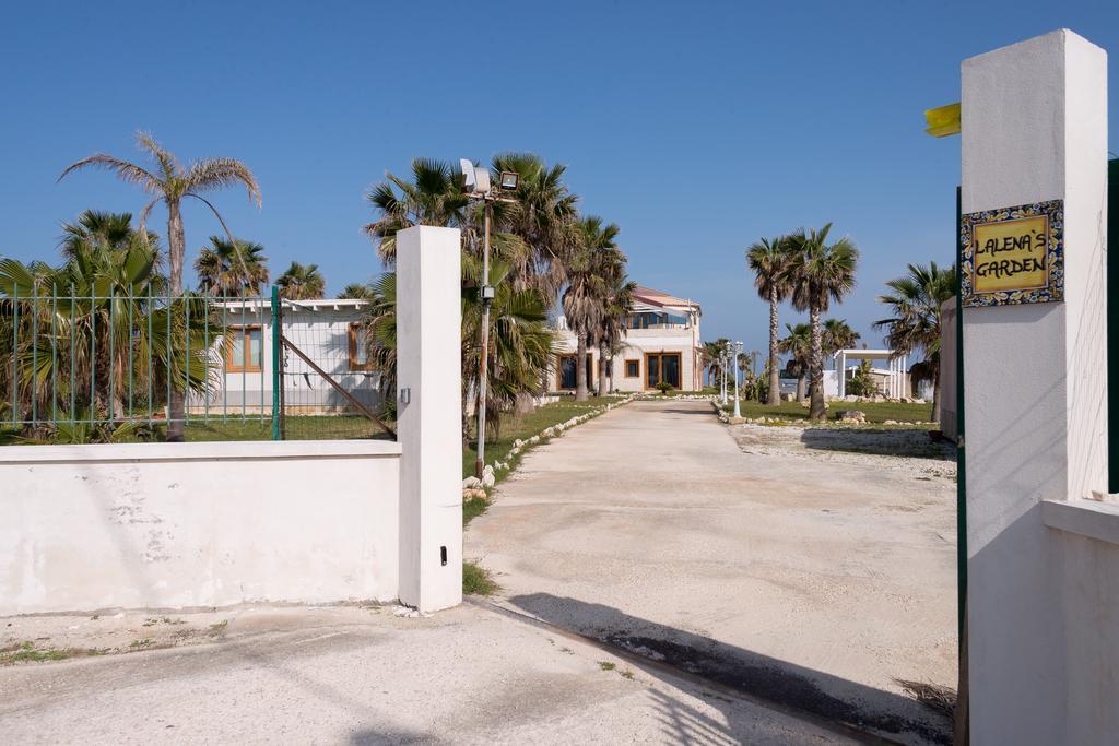 Lalena'S Garden Hotel Portopalo Di Capo Passero Ngoại thất bức ảnh